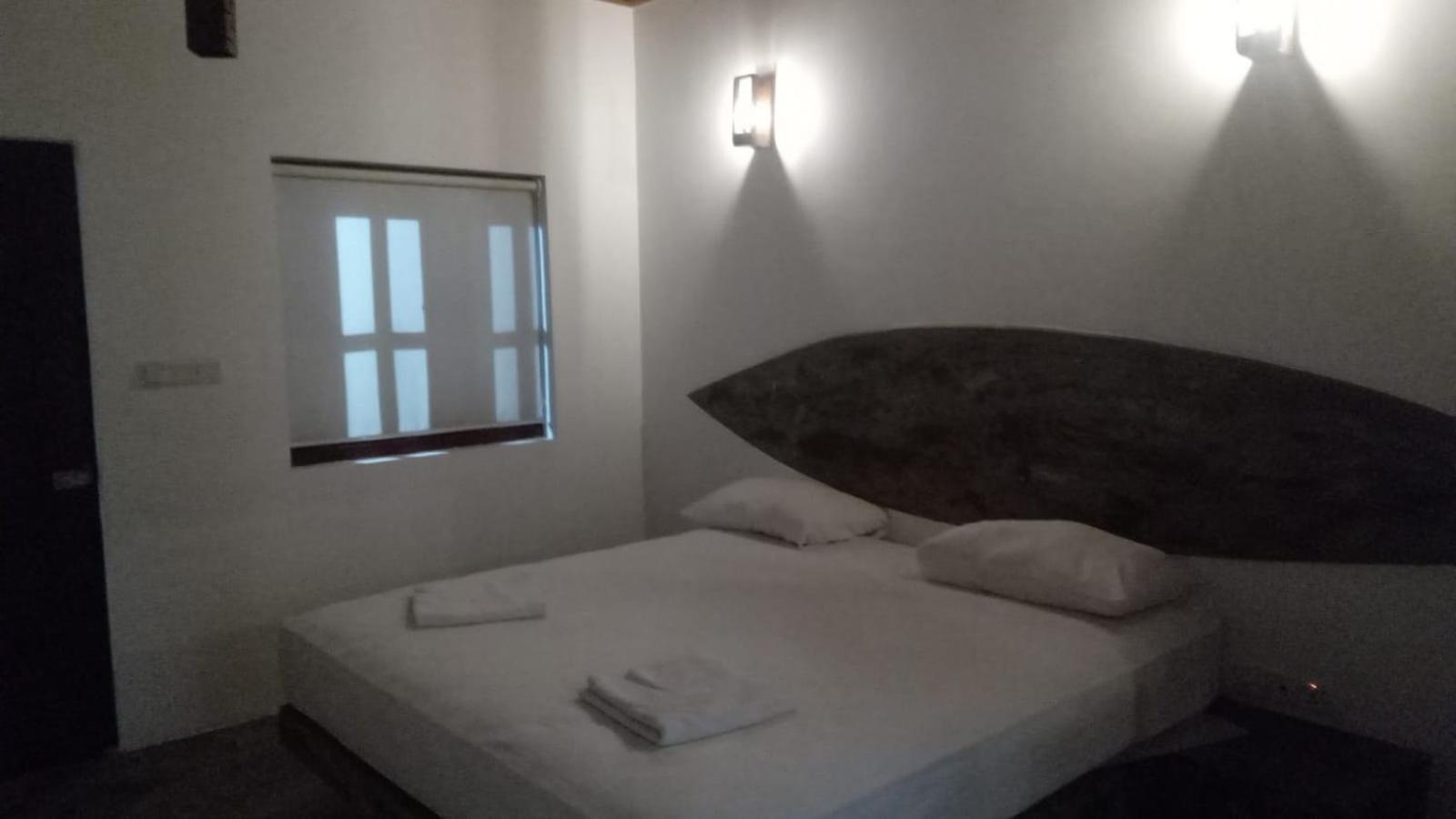 Arugambay Podbay Hotell Arugam Kudah Eksteriør bilde