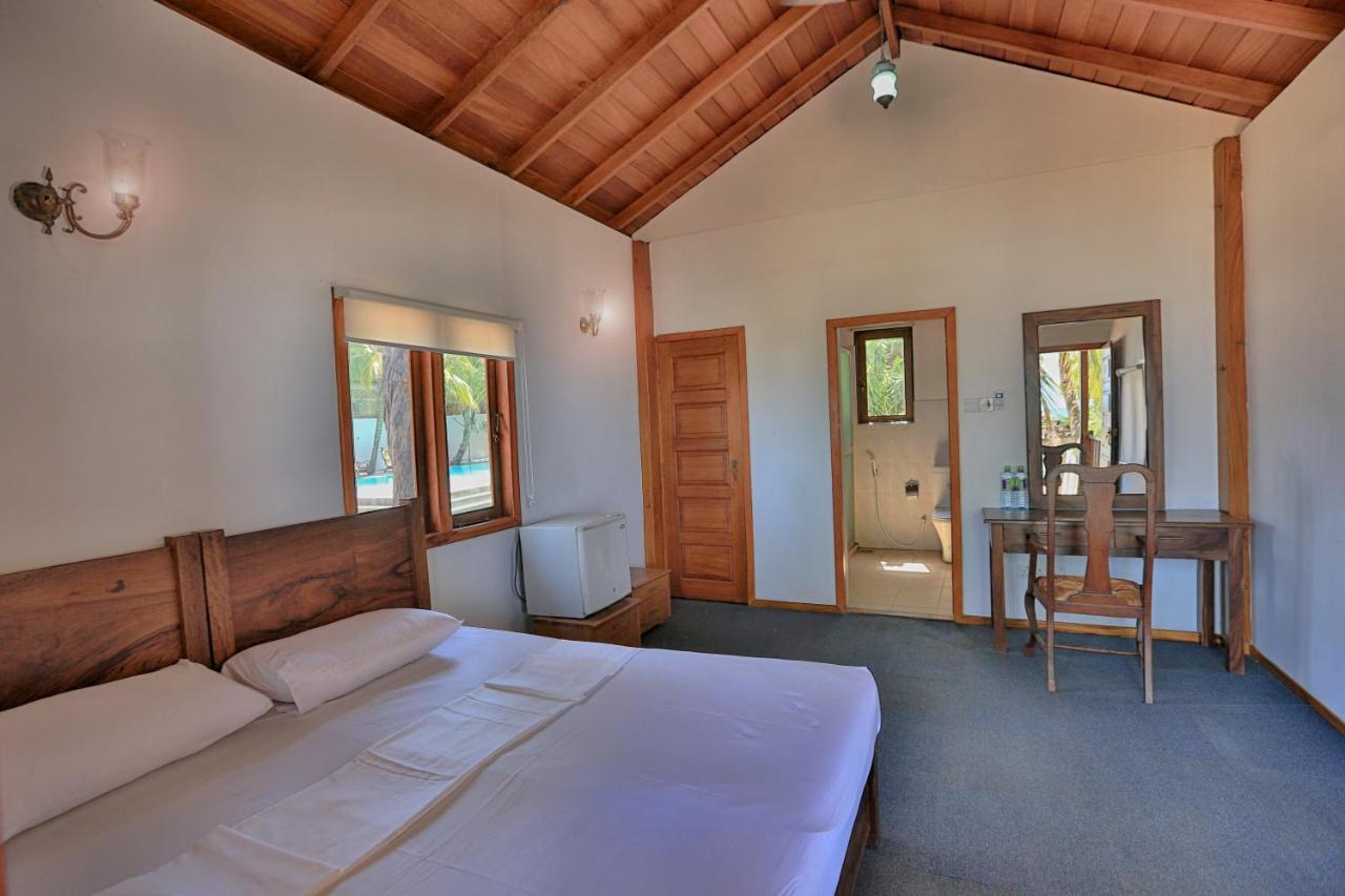 Arugambay Podbay Hotell Arugam Kudah Eksteriør bilde